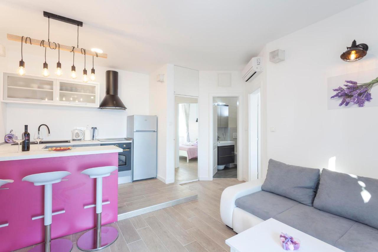 Apartmani Antiqua Živogošće Eksteriør bilde