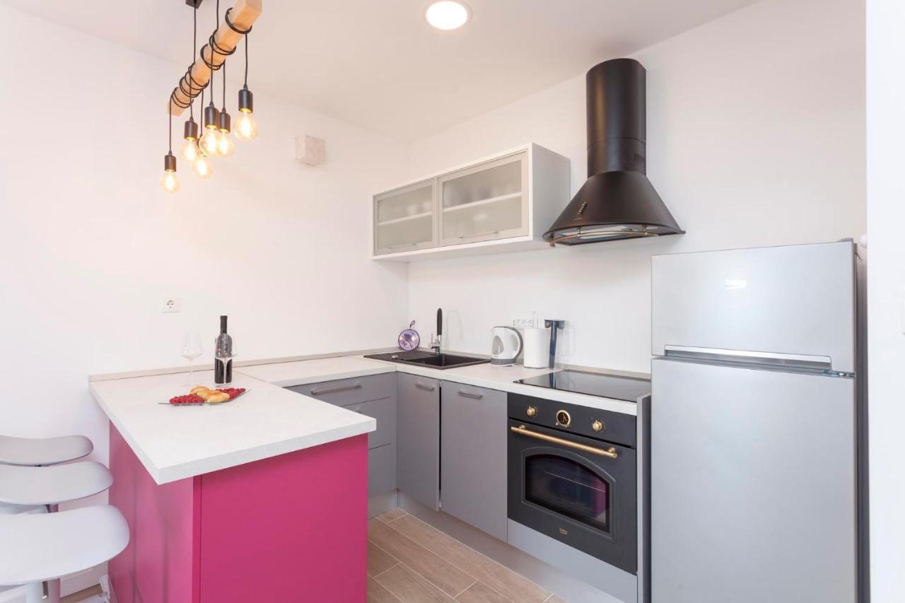 Apartmani Antiqua Živogošće Eksteriør bilde